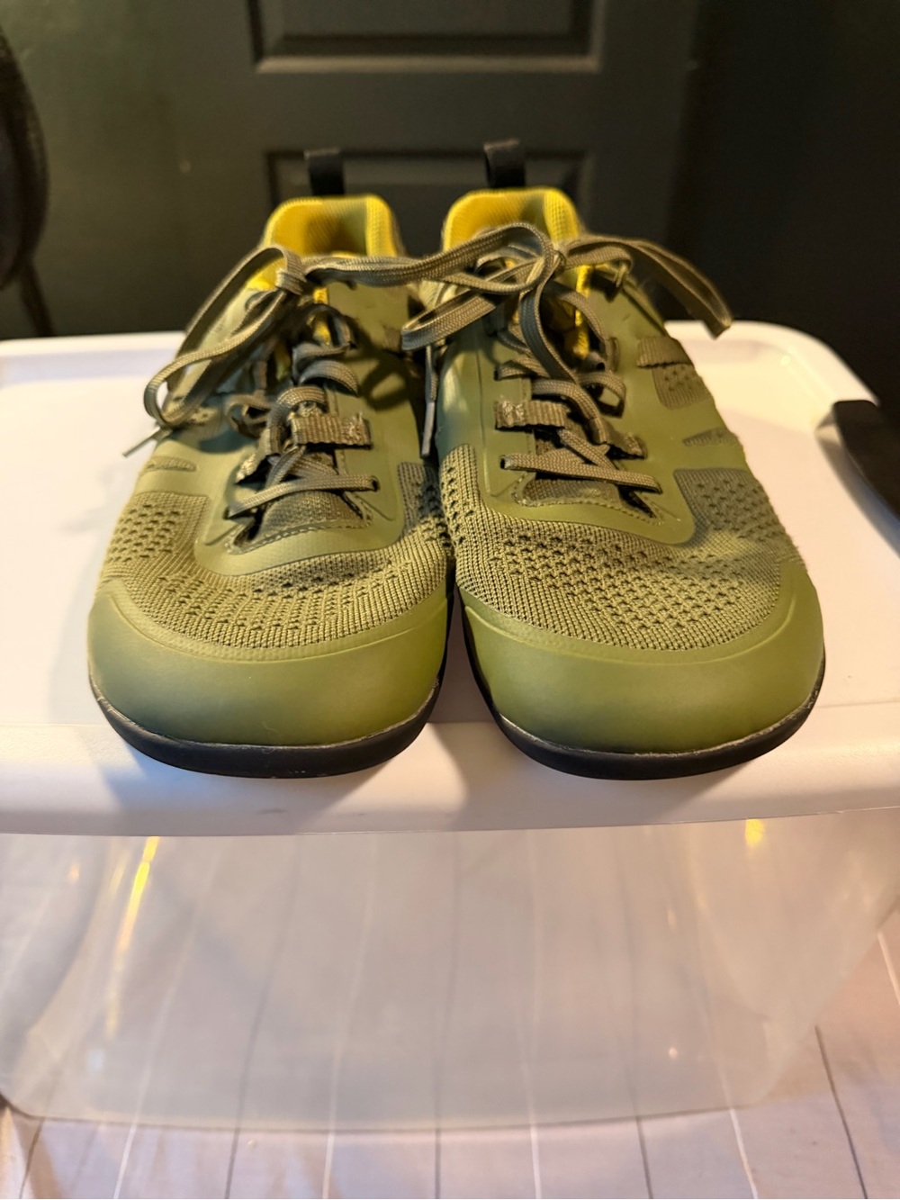 Men's Olive Green Lightweight Training Sneakers
